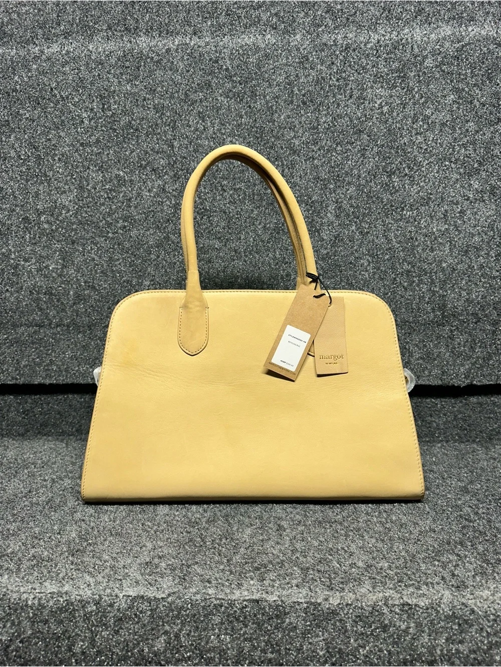 Margot tan leather tote bag bowling minimalist quiet luxury old money staple